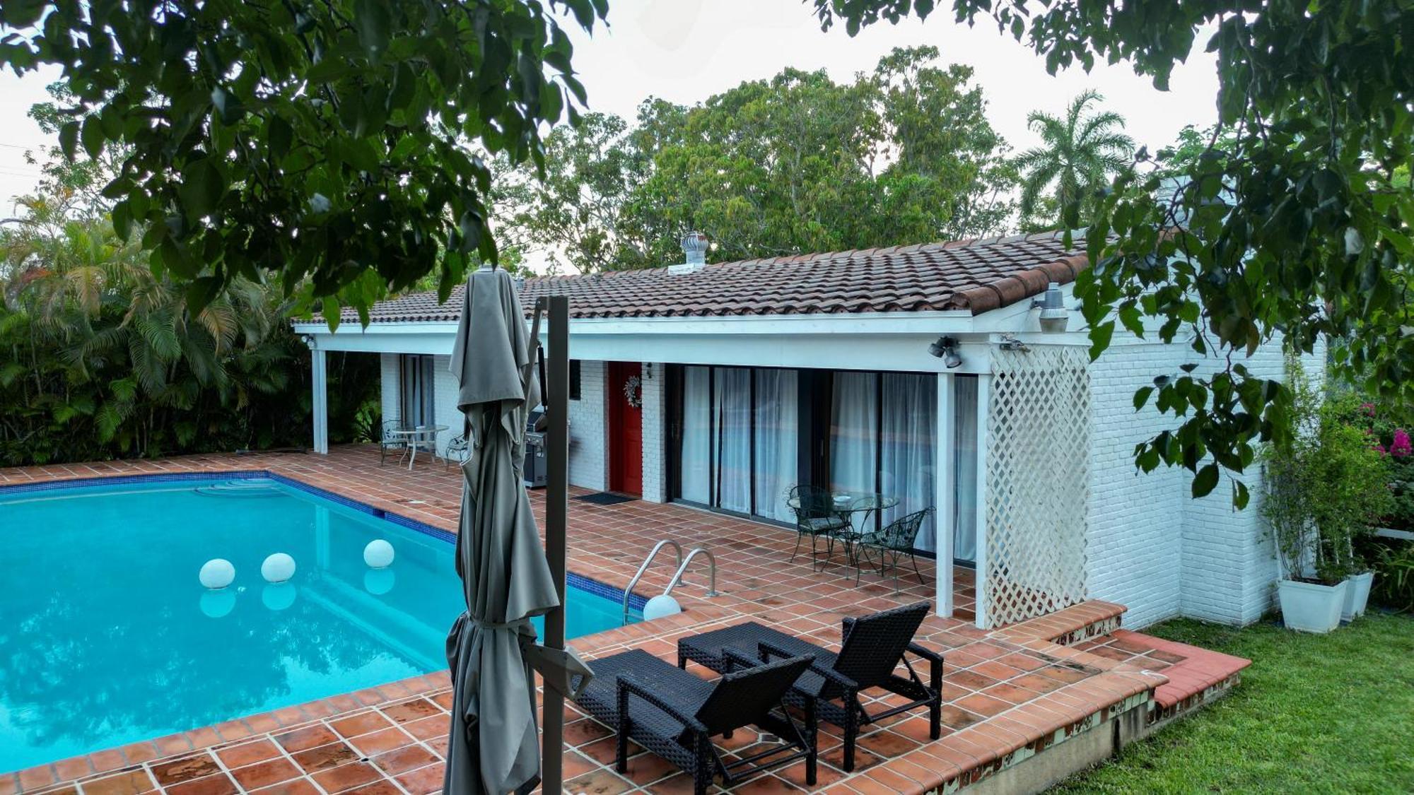 La Finca Miami Luaran gambar
