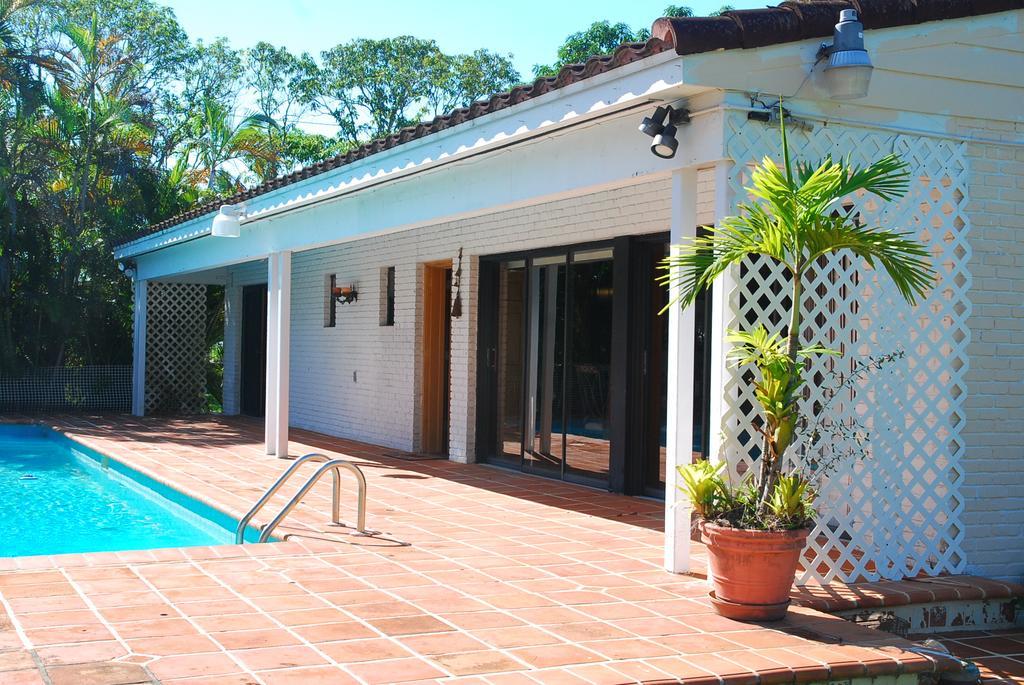 La Finca Miami Luaran gambar